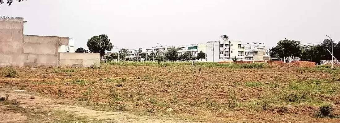 500 Sq Yard Plot in DLF Phase 1
