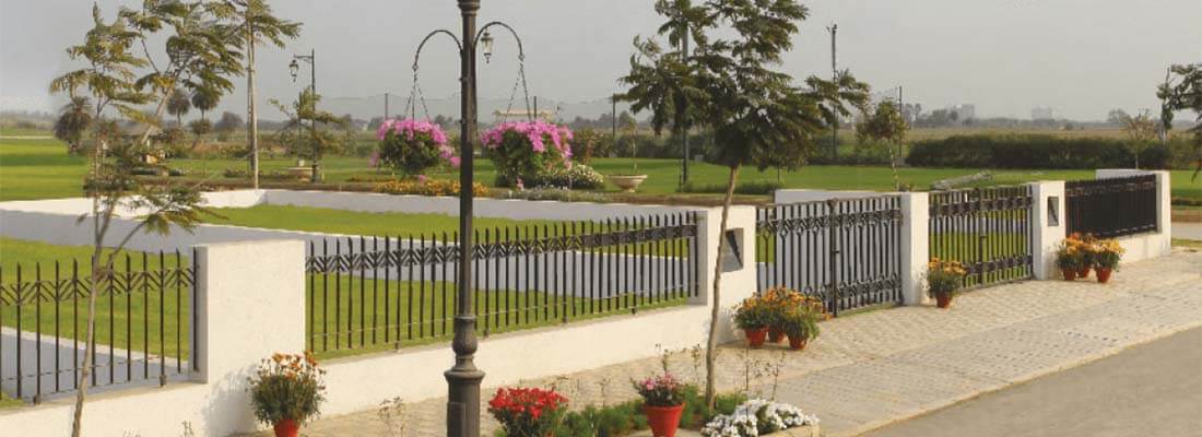 Plot in Central Park Flower Valley